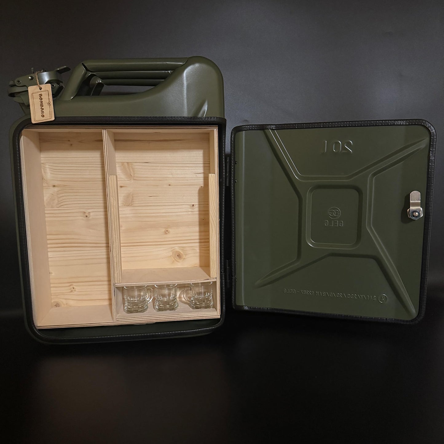 Bombaro 20L Kanister Bar mit Gravur I 3 Gläser GRATIS I Jerrycan I Mobile Kanister Bar Geschenk I Abschließbare Minibar